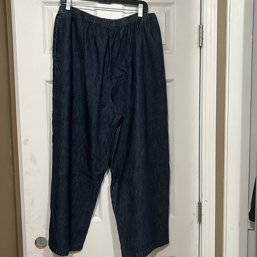 Women’s Pull On Pants
